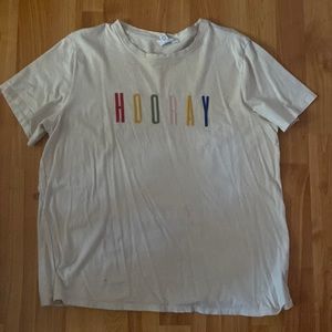 Time and Tru tee shirt